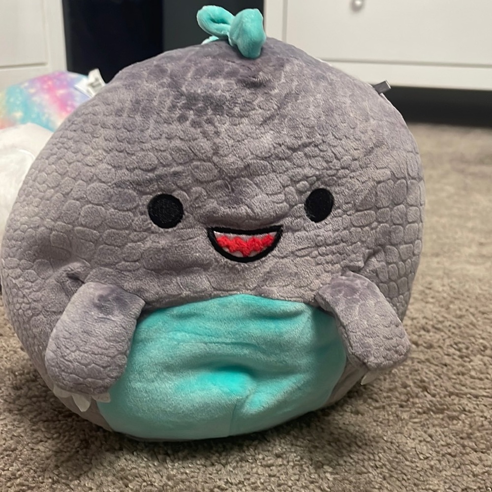 Squishmallow chuey